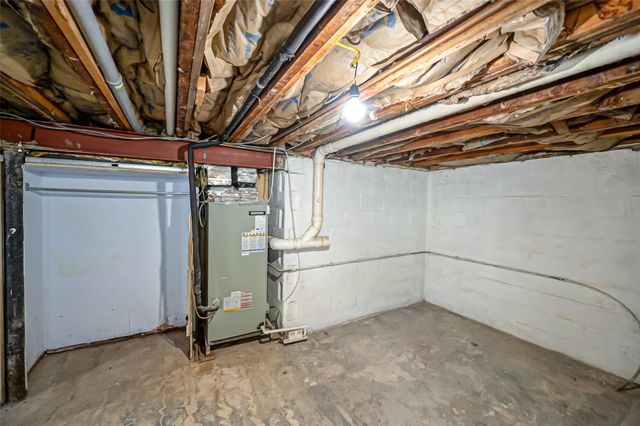 2726 Clarendon Avenue, Bellmore, NY 11710