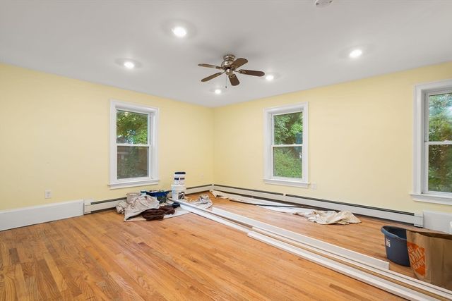212 Chestnut Ave, Boston, MA 02130