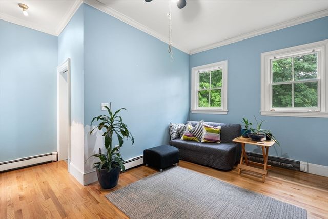 212 Chestnut Ave, Boston, MA 02130