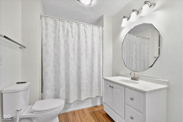 707 N Anderson Street, Elwood, IN 46036