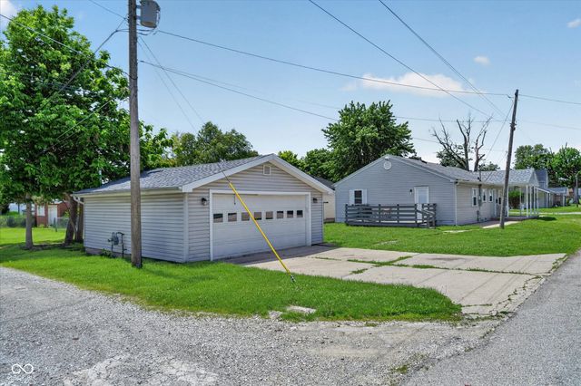 707 N Anderson Street, Elwood, IN 46036