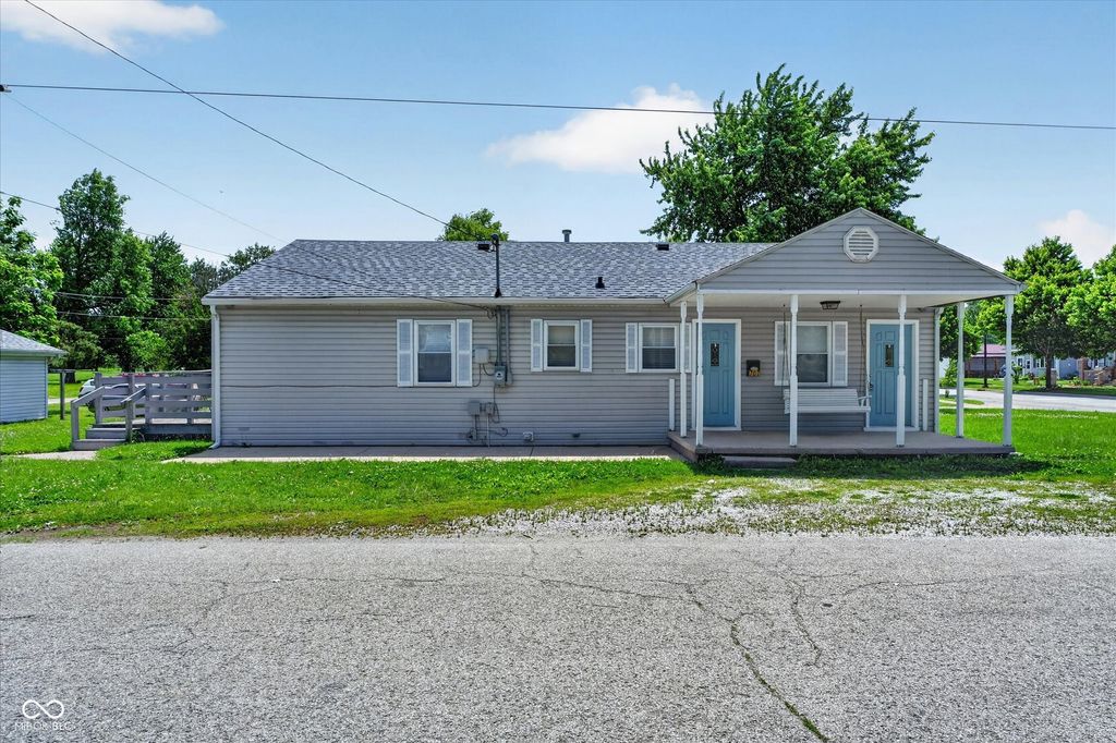 707 N Anderson Street, Elwood, IN 46036