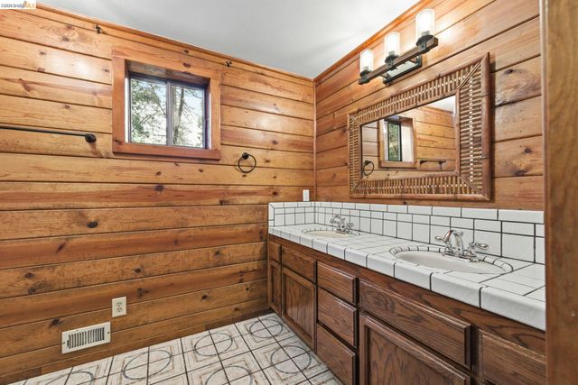 22511 Lilac Lane, Twain Harte, CA 95383