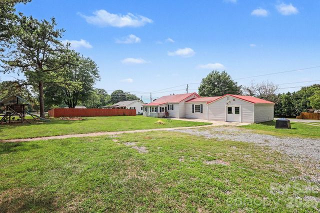 114 Whitman Circle, Mooresville, NC 28115