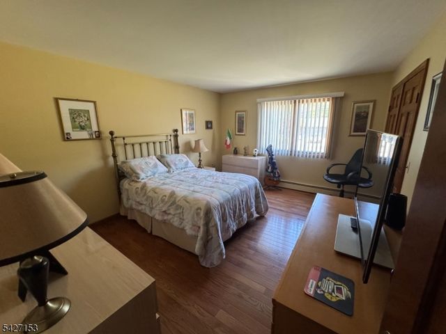 468 Lackawanna Ave, Woodland Park, NJ 07424