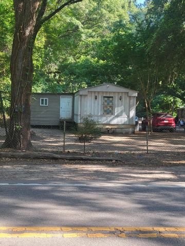 3327 River Road, Johns Island, SC 29455