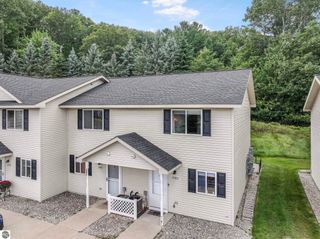 3783 Vale Drive, Traverse City, MI 49686