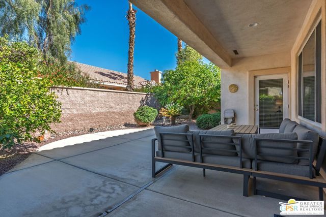 78254 Grape Arbor Avenue, Palm Desert, CA 92211