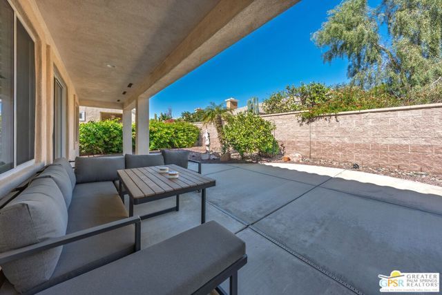 78254 Grape Arbor Avenue, Palm Desert, CA 92211