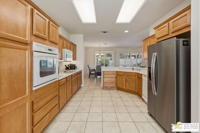 78254 Grape Arbor Avenue, Palm Desert, CA 92211