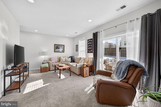 42409 ARCOLA VISTA TER, Sterling, VA 20166