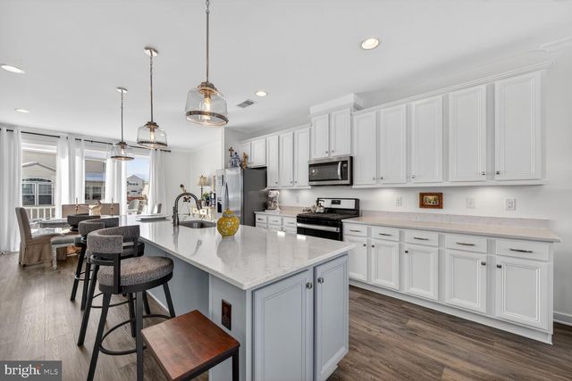 42409 ARCOLA VISTA TER, Sterling, VA 20166