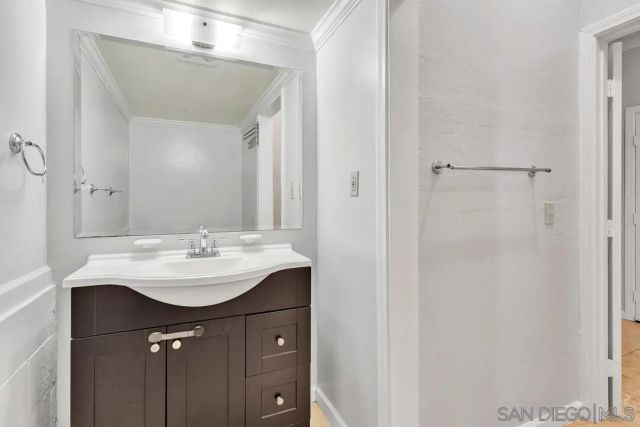 23611-13 Old Ranch Rd, Alpine, CA 91901