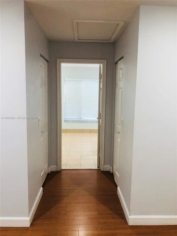 13677 Temple Blvd, West Palm Beach, FL 33412