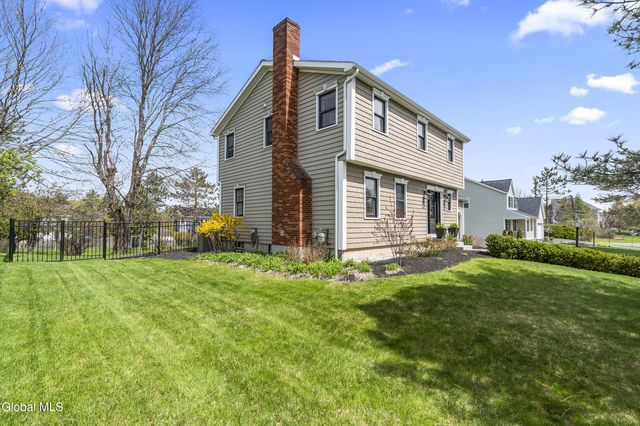3 Cephalonia Drive, Niskayuna, NY 12309