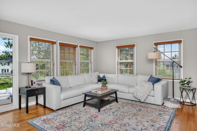 3 Cephalonia Drive, Niskayuna, NY 12309