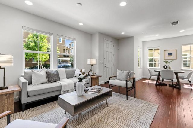 38881 Photinia Place, Newark, CA 94560