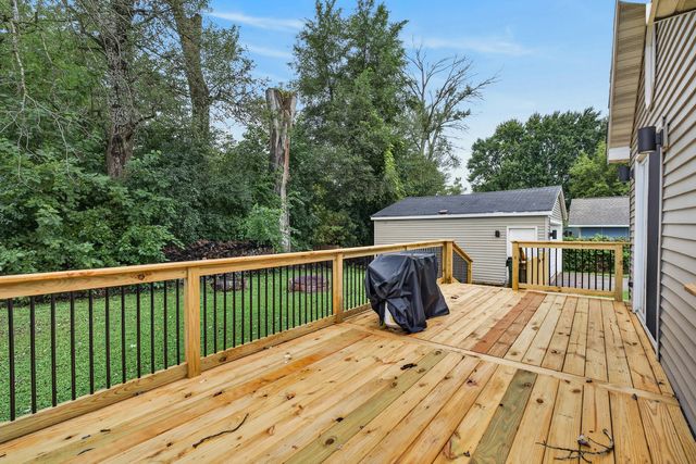 521 Elaine Terrace, Lakemoor, IL 60051