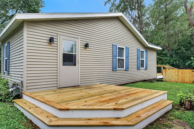521 Elaine Terrace, Lakemoor, IL 60051