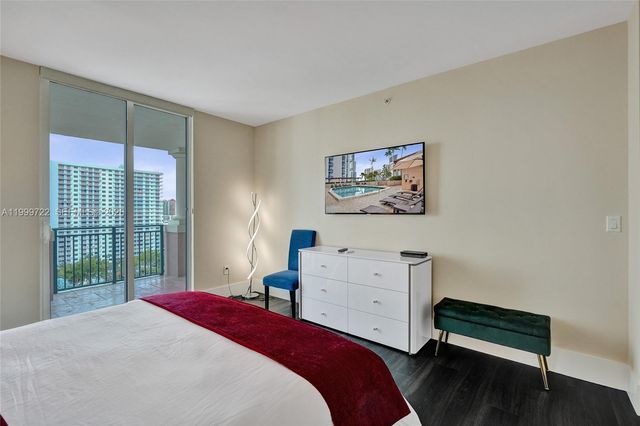 17555 Atlantic Boulevard 1202, Sunny Isles Beach, FL 33160