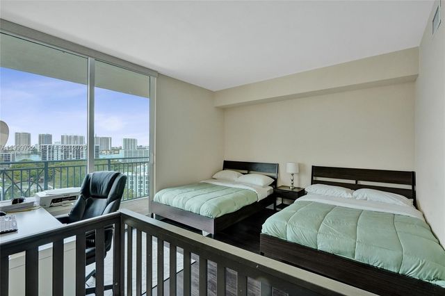 17555 Atlantic Boulevard 1202, Sunny Isles Beach, FL 33160