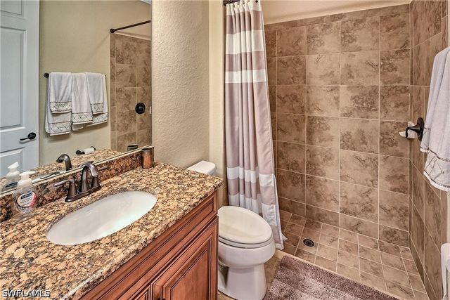 9215 Veneto LN, Naples, FL 34113