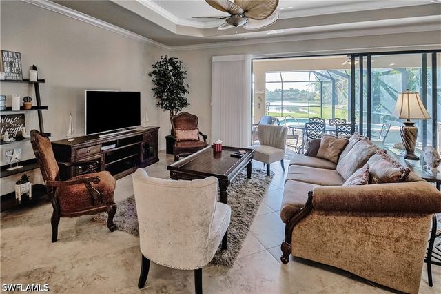9215 Veneto LN, Naples, FL 34113