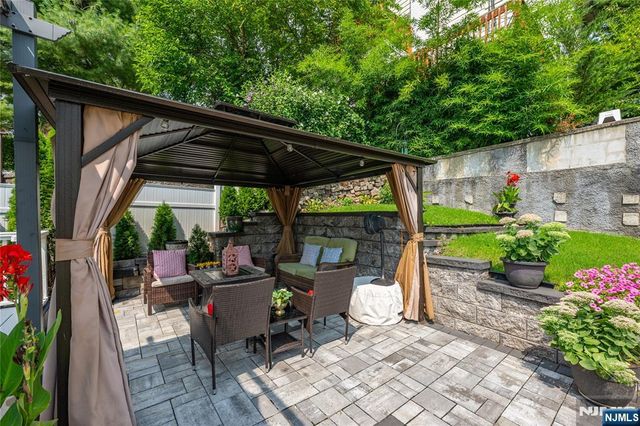 3 Byrne Road, West Orange, NJ 07052