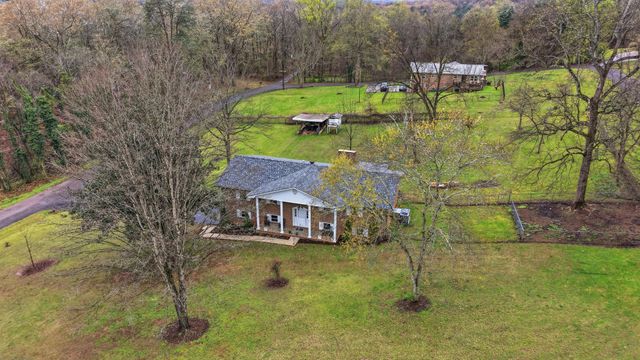 379 Pleasant View Circle, Jasper, TN 37347