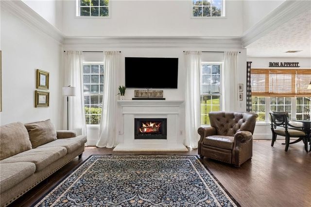 5059 Weatherstone Drive, Buford, GA 30519
