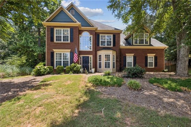 5059 Weatherstone Drive, Buford, GA 30519