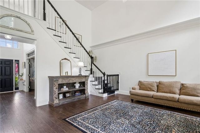 5059 Weatherstone Drive, Buford, GA 30519