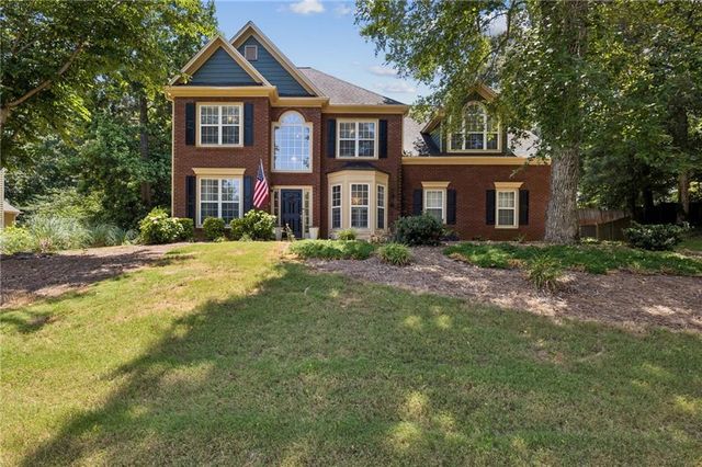5059 Weatherstone Drive, Buford, GA 30519