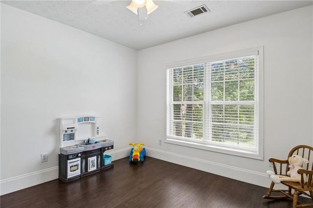 5059 Weatherstone Drive, Buford, GA 30519