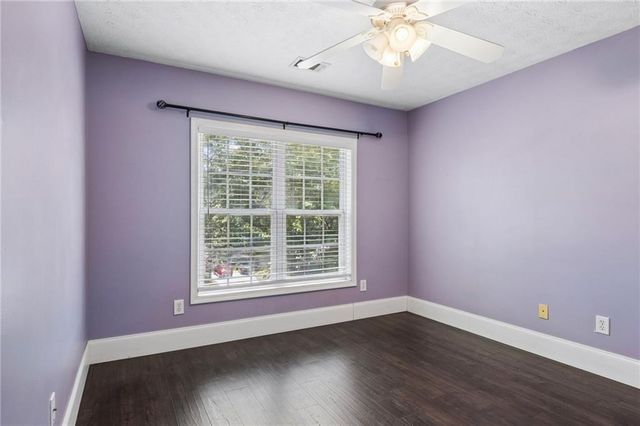 5059 Weatherstone Drive, Buford, GA 30519