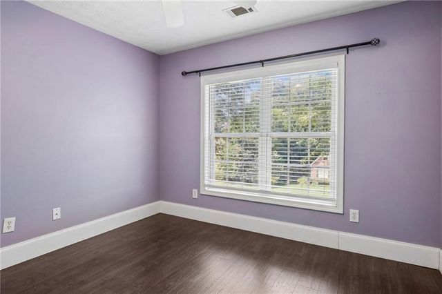 5059 Weatherstone Drive, Buford, GA 30519