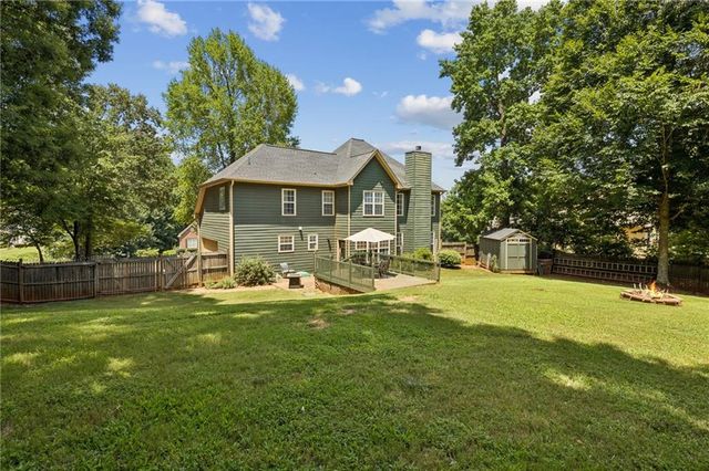 5059 Weatherstone Drive, Buford, GA 30519