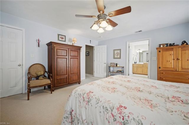 23083 Harbor Towne DR, Carrollton, VA 23314