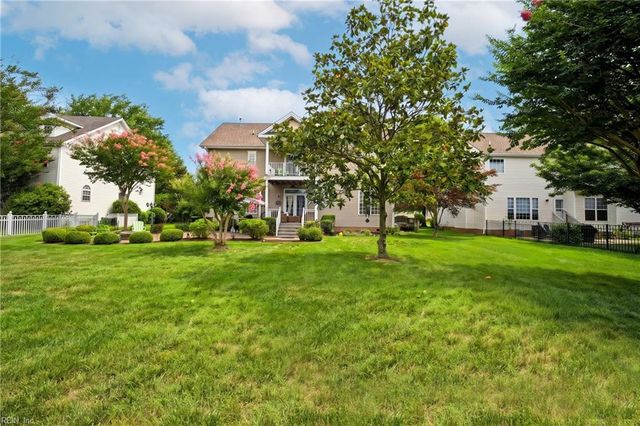 23083 Harbor Towne DR, Carrollton, VA 23314
