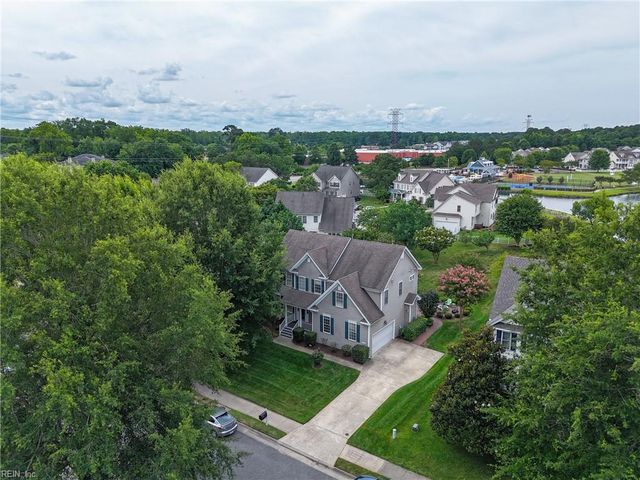 23083 Harbor Towne DR, Carrollton, VA 23314