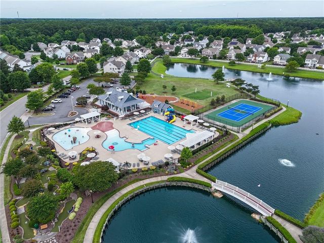 23083 Harbor Towne DR, Carrollton, VA 23314