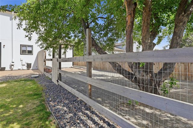 2479 Tulip Street, Longmont, CO 80501