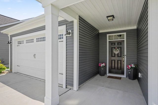 579 Shellbark Dr., Longs, SC 29568