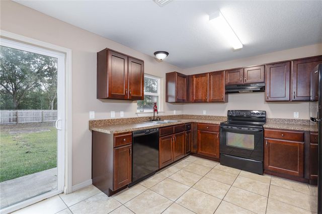 5 MALAUKA RADIAL CIRCLE, Ocklawaha, FL 32179