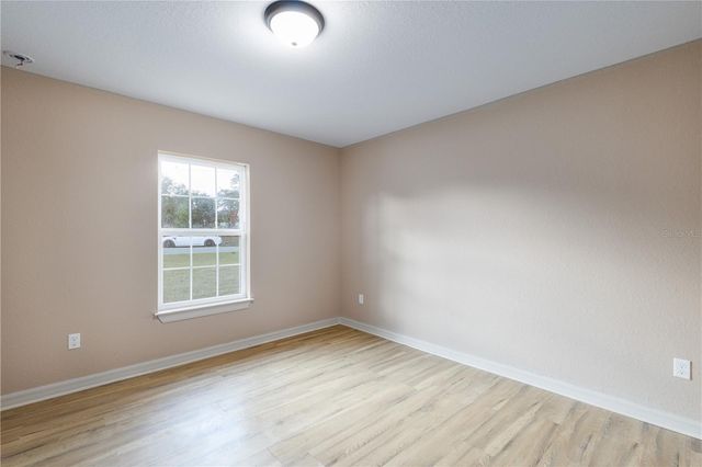 5 MALAUKA RADIAL CIRCLE, Ocklawaha, FL 32179