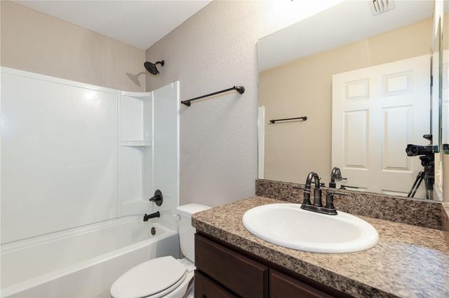 5 MALAUKA RADIAL CIRCLE, Ocklawaha, FL 32179