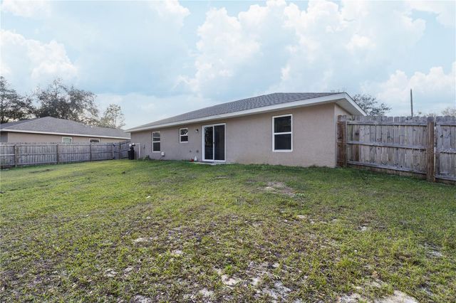 5 MALAUKA RADIAL CIRCLE, Ocklawaha, FL 32179