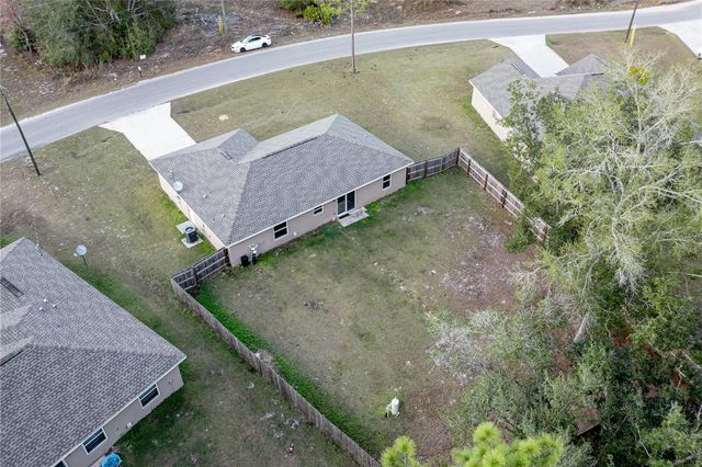 5 MALAUKA RADIAL CIRCLE, Ocklawaha, FL 32179