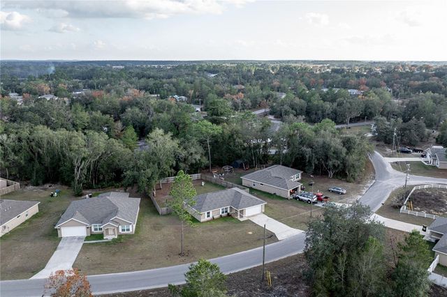 5 MALAUKA RADIAL CIRCLE, Ocklawaha, FL 32179