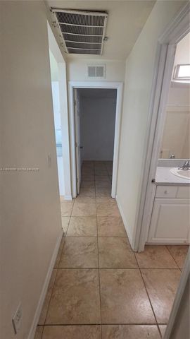 411 NE JUANITA PL 411, Cape Coral, FL 33909